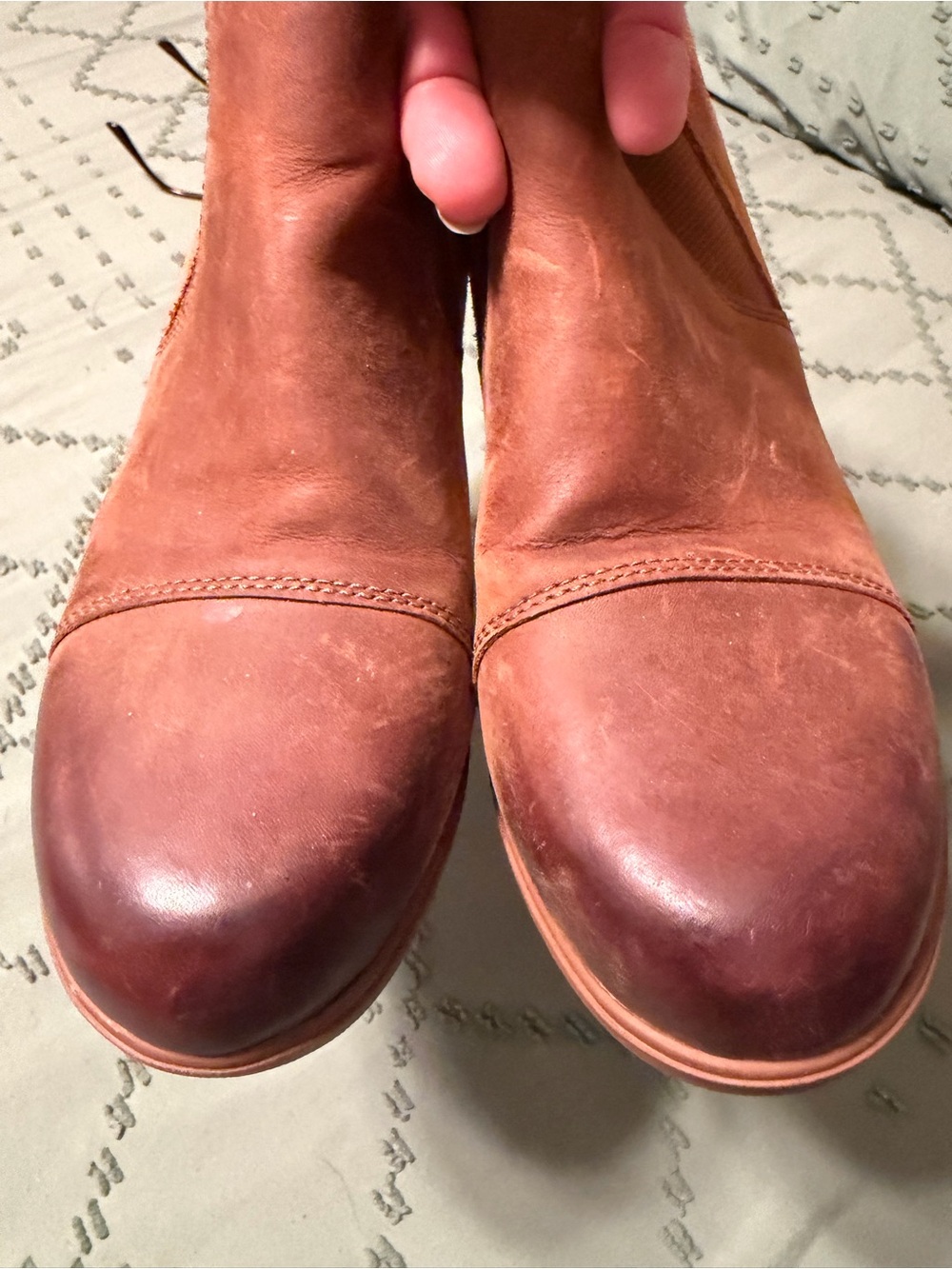 Sorel Women's Joan of Arctic wedge II Chestnut Brown Leather Chelsea Booties